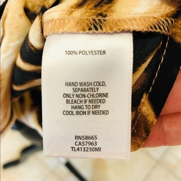 Leith Animal Print V- Neck Dress, Size Small - Picture 5 of 6